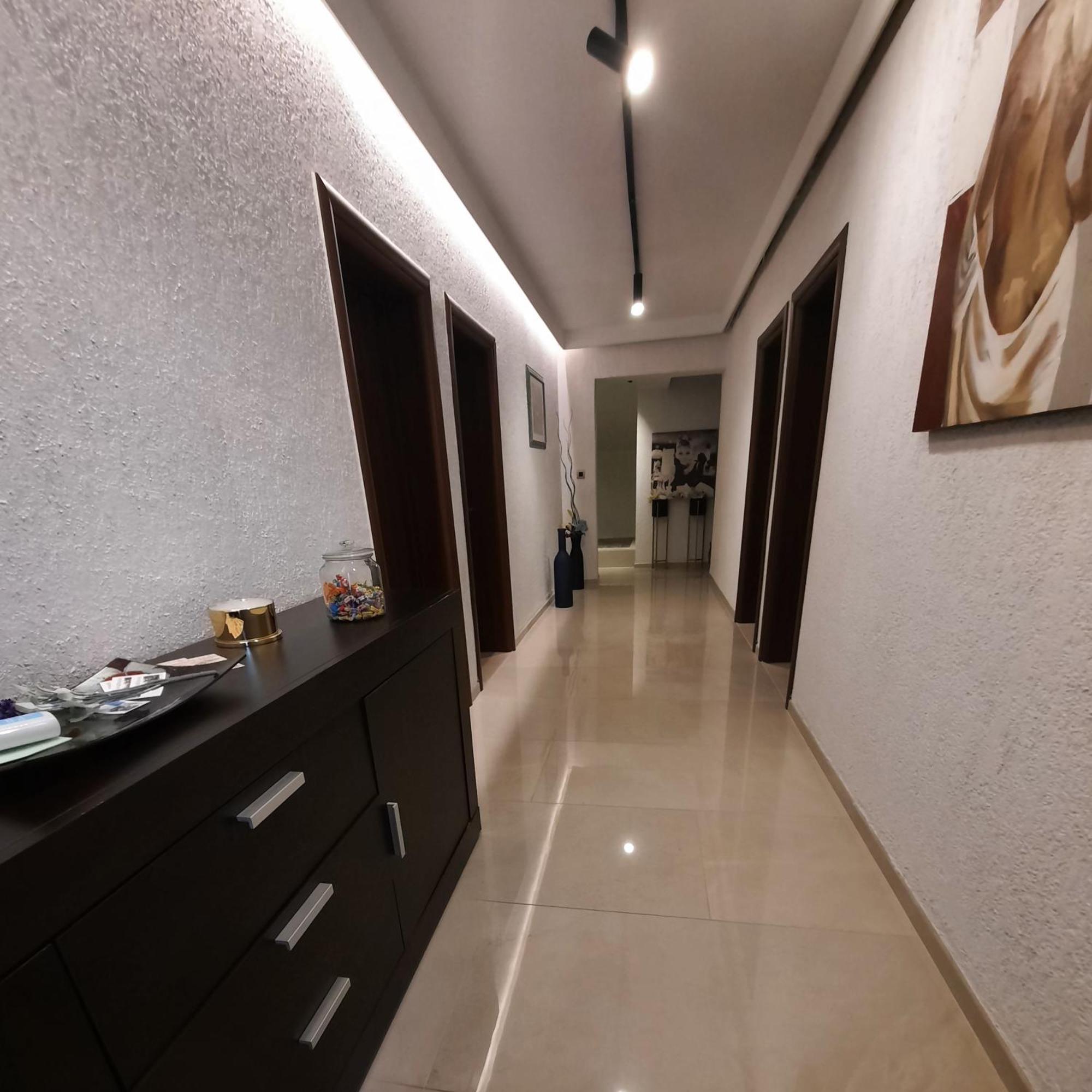 The One Apartment